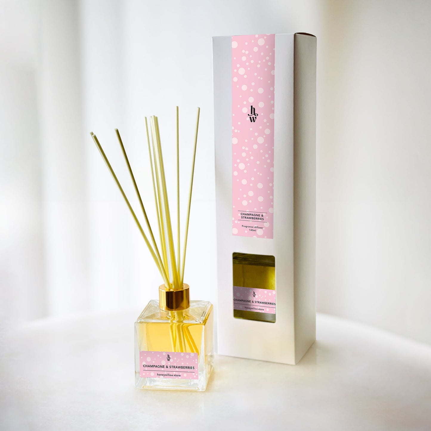 Honey Willow Champagne & Strawberries diffuser fragrance