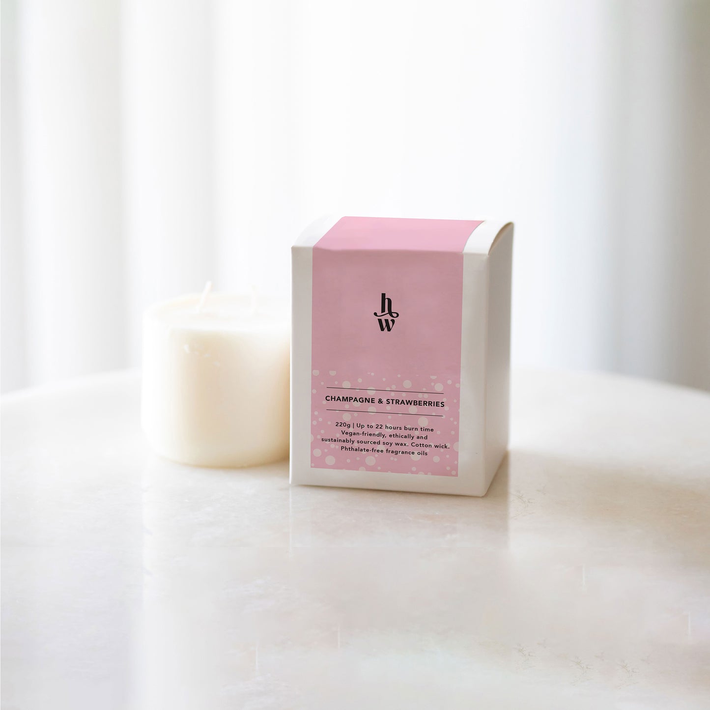 Honey Willow Champagne & Strawberries candle refill fragrance