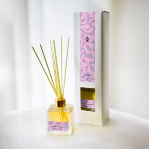 Honey Willow Sweet Pea & Jasmine reed diffuser, 140ml eco-friendly home fragrance